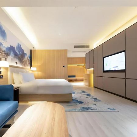 Ausotel By Argyle Baiyun International Airport Renhe Metro Exit B قوانغتشو المظهر الخارجي الصورة