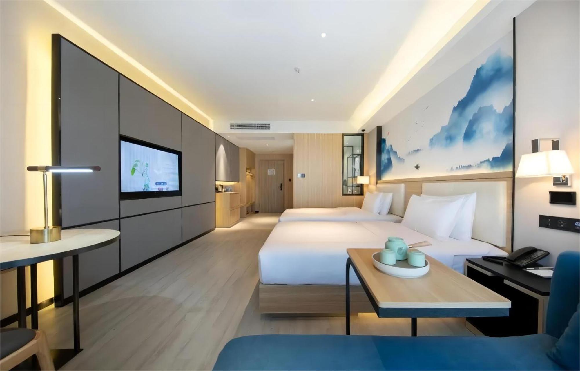 Ausotel By Argyle Baiyun International Airport Renhe Metro Exit B قوانغتشو المظهر الخارجي الصورة